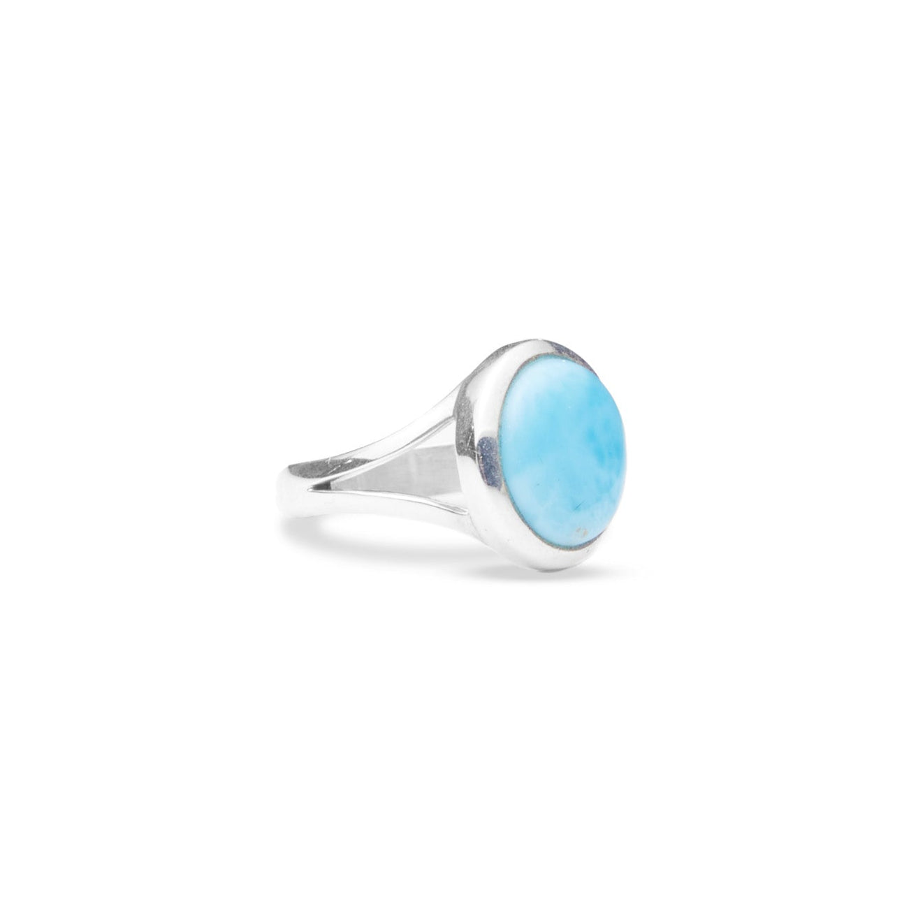 Larimar round ring with split band