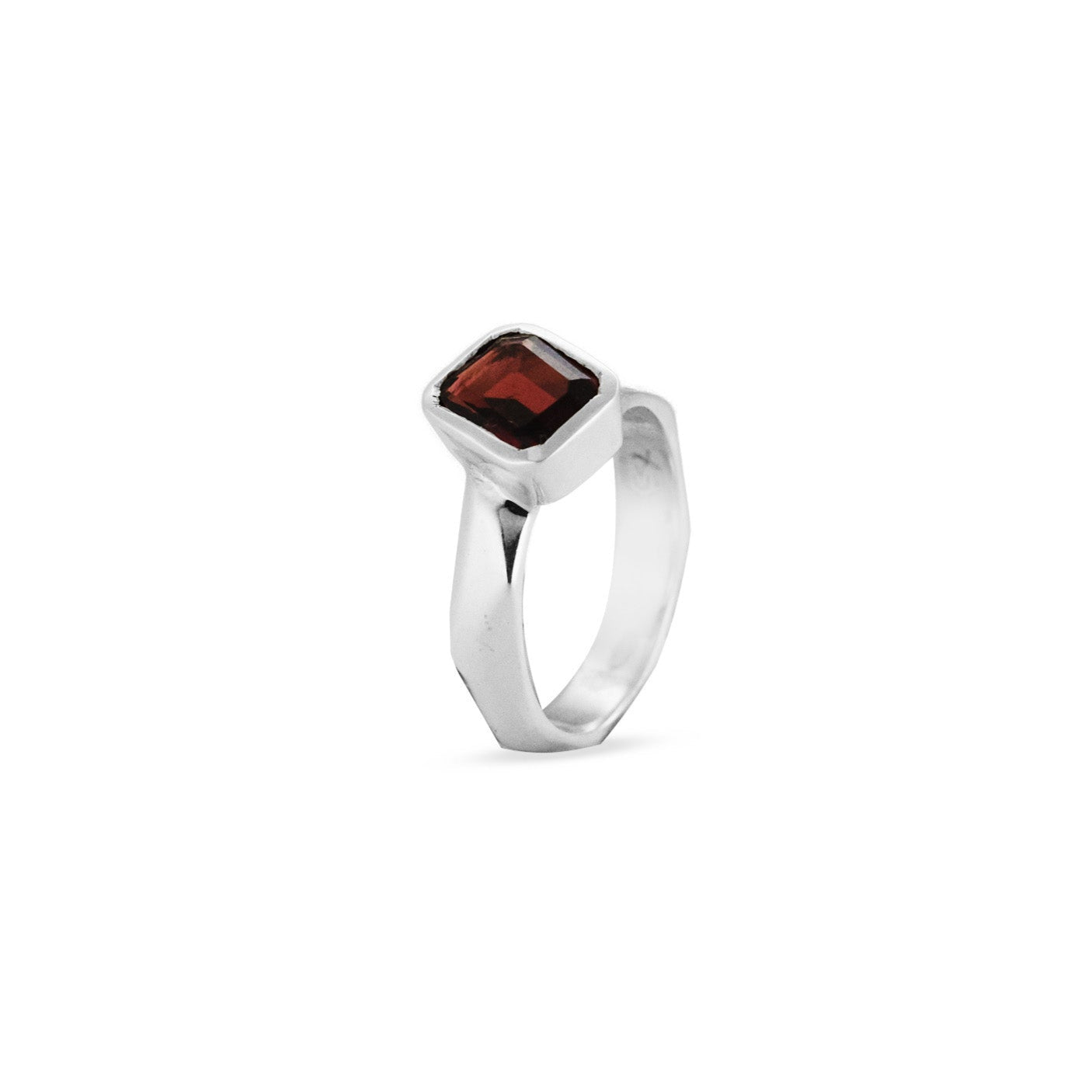 Garnet faceted rectangle off set diamond cut banded Ring