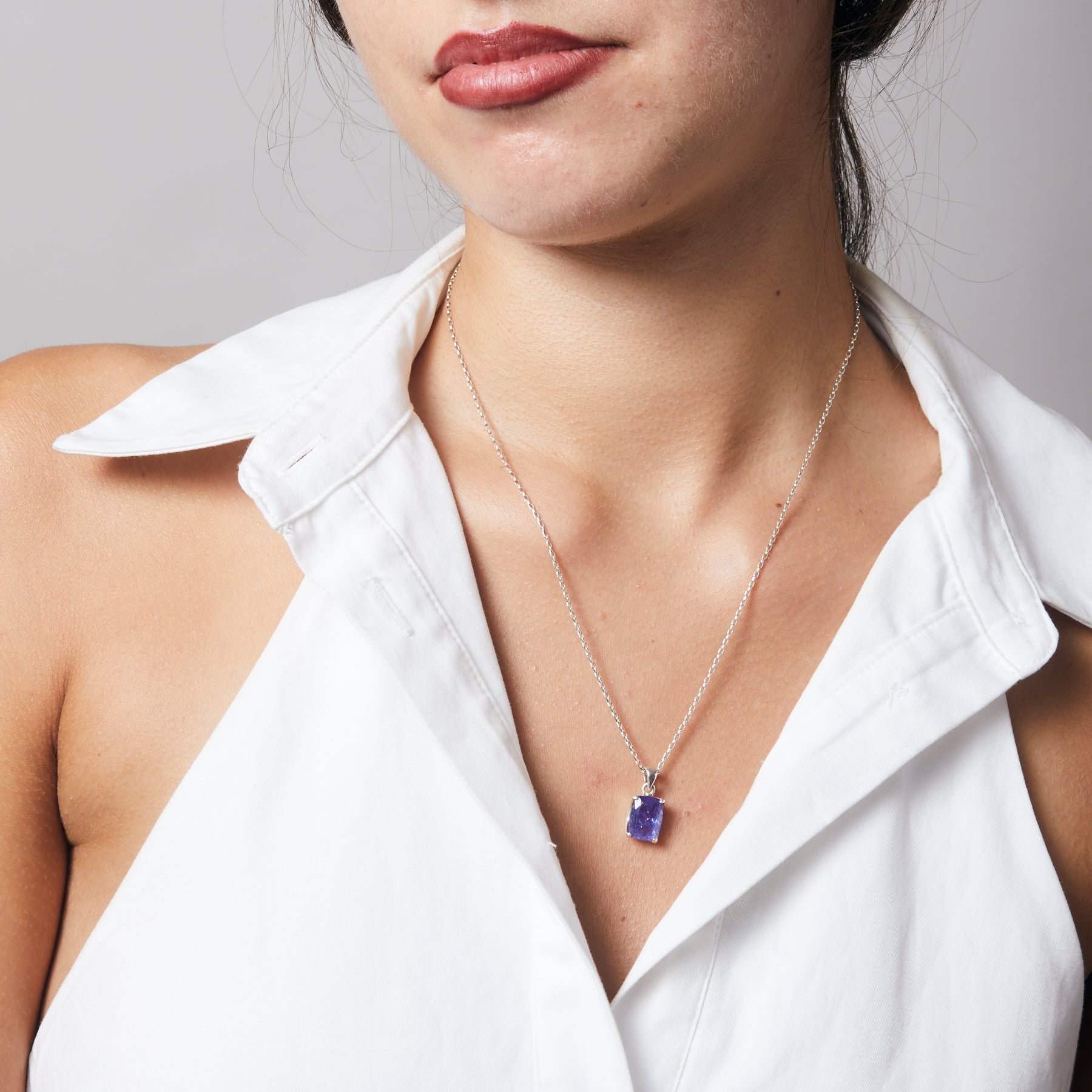 Tanzanite faceted rectangle claw set Necklace