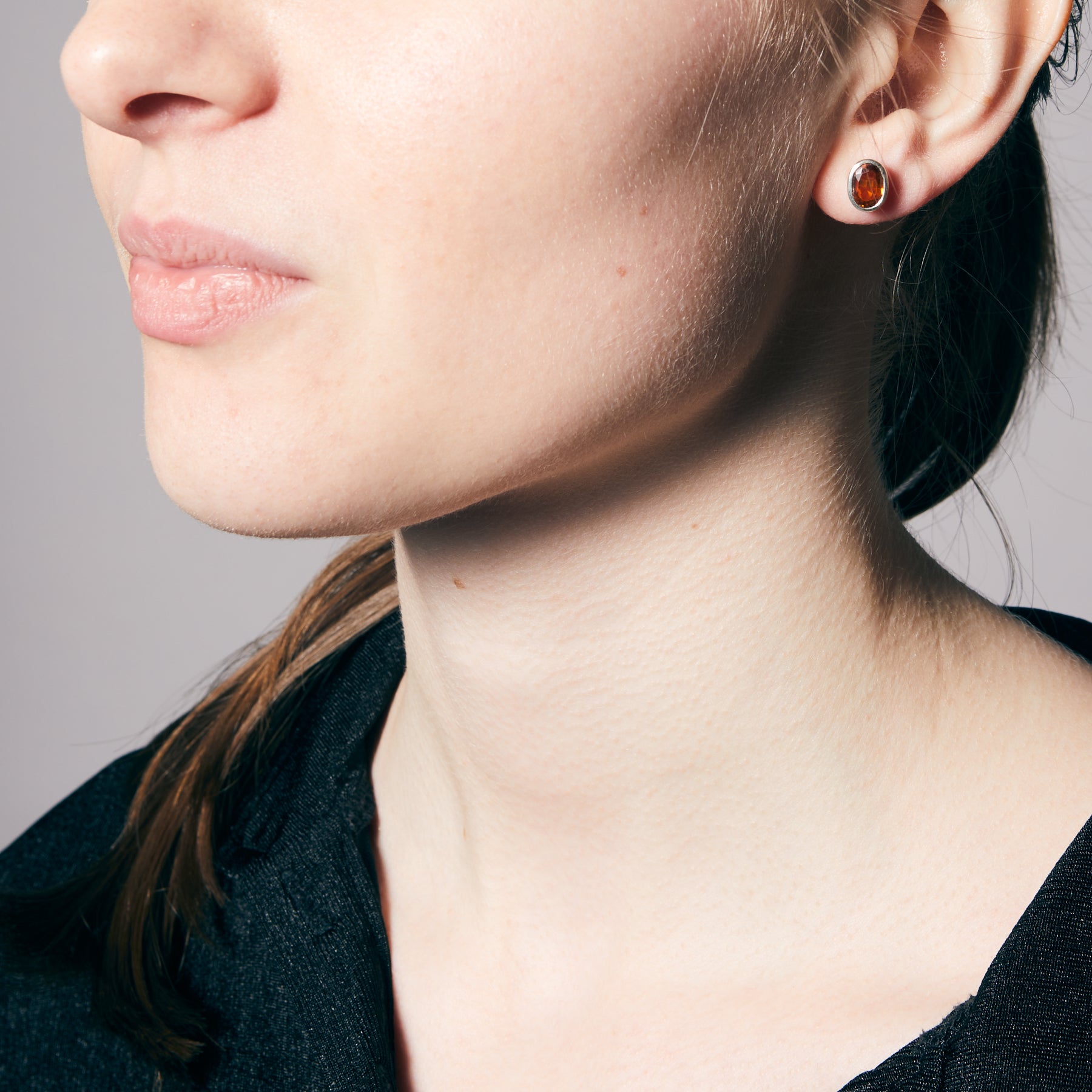 Hessonite Garnet faceted oval Stud Earrings