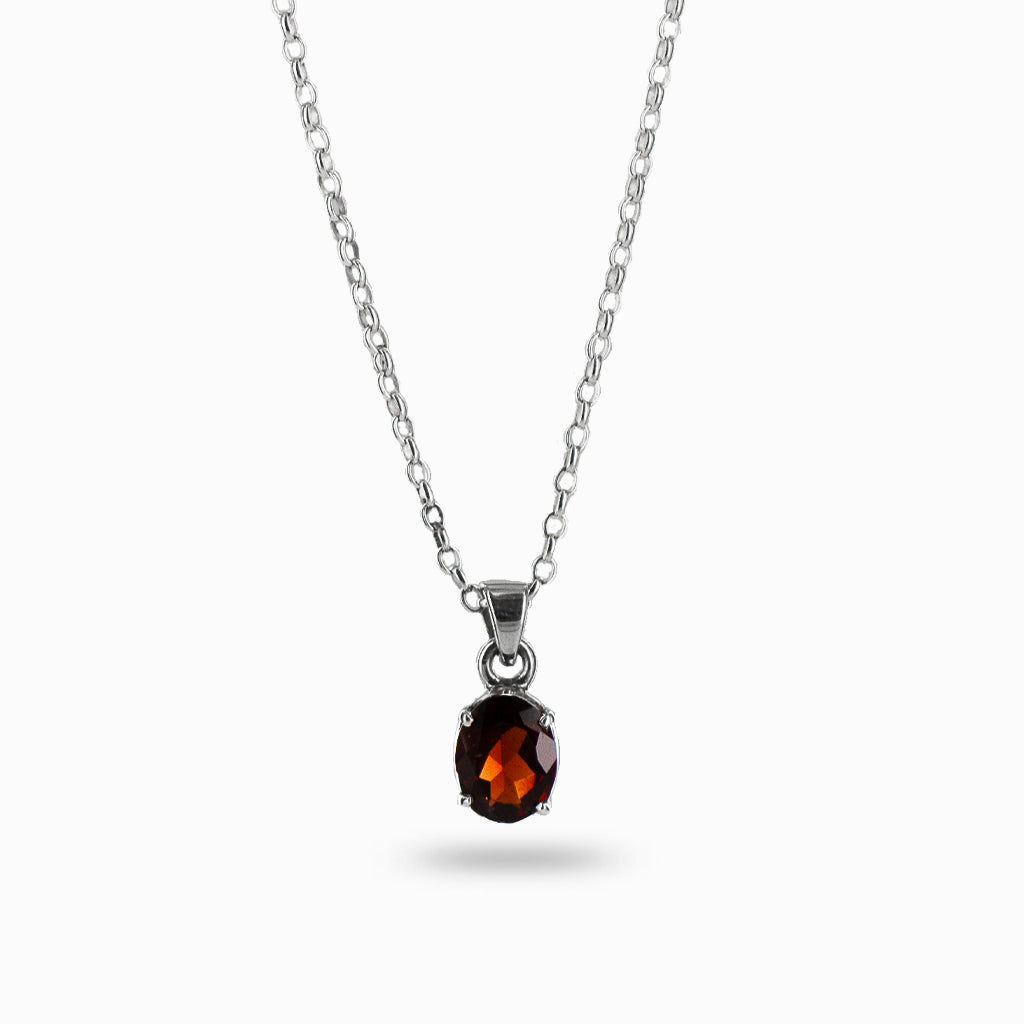 SILVER GARNET NECKLACE