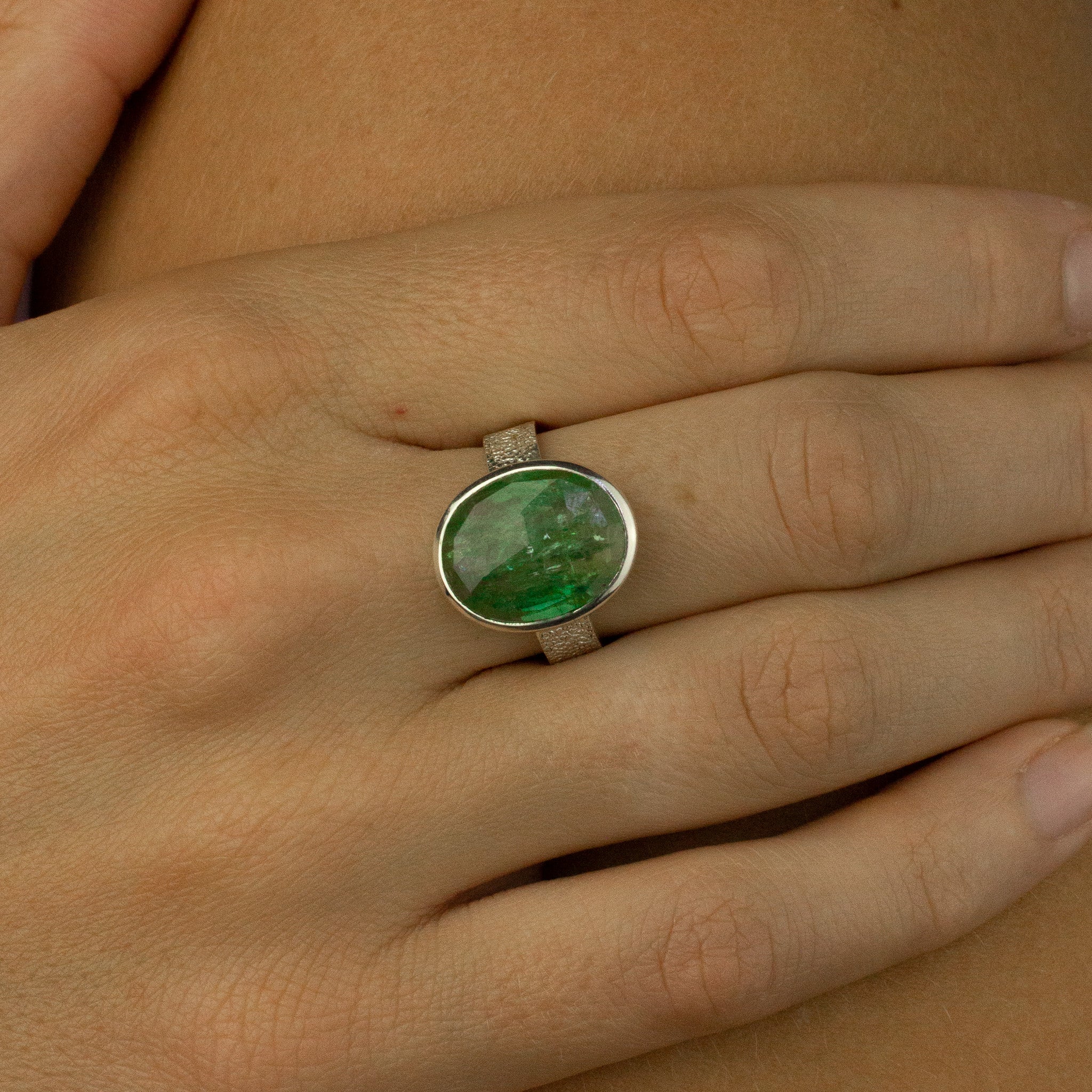 green kyanite ring