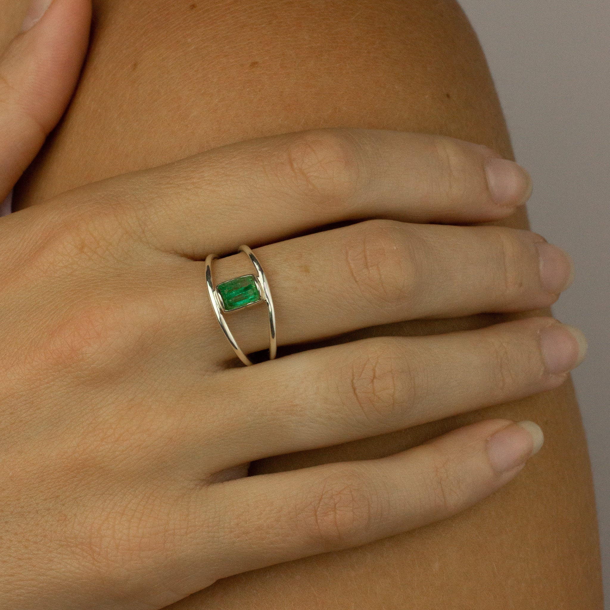 emerald ring