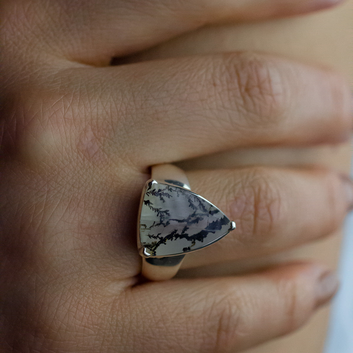 dendritic quartz ring