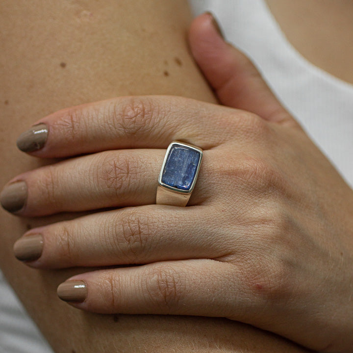 kyanite ring