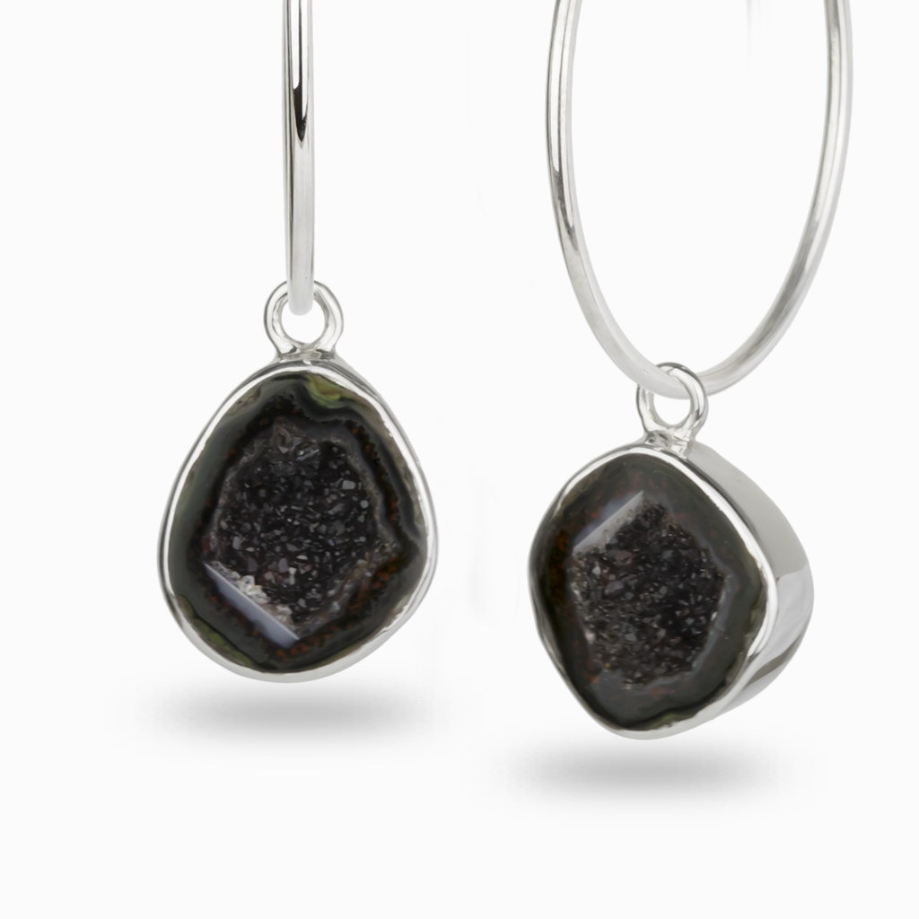 Detachable dark agate hoop charms with hints of red and green
