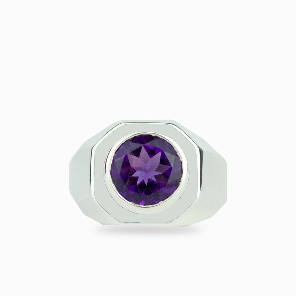 Amethyst round faceted signet ring