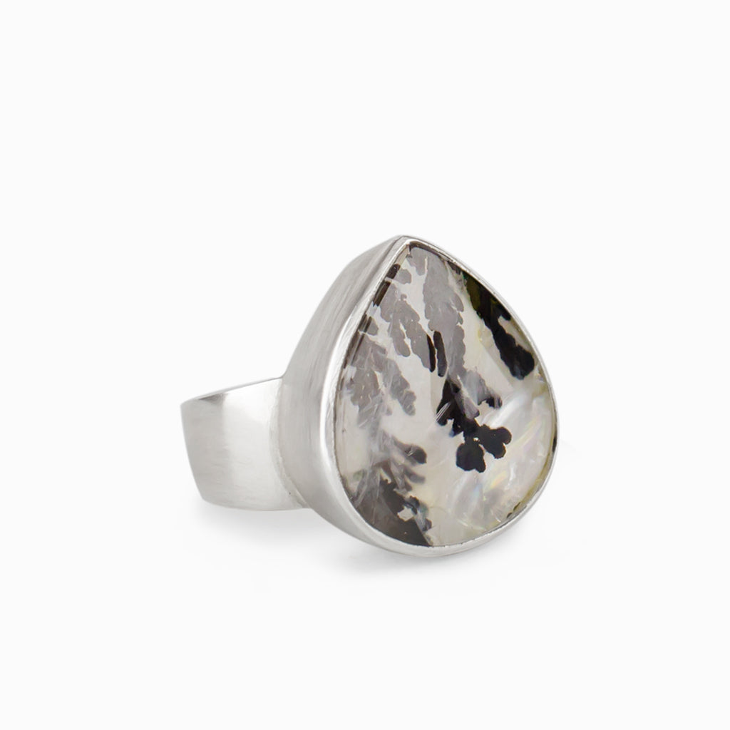 Dendritic Quartz Ring