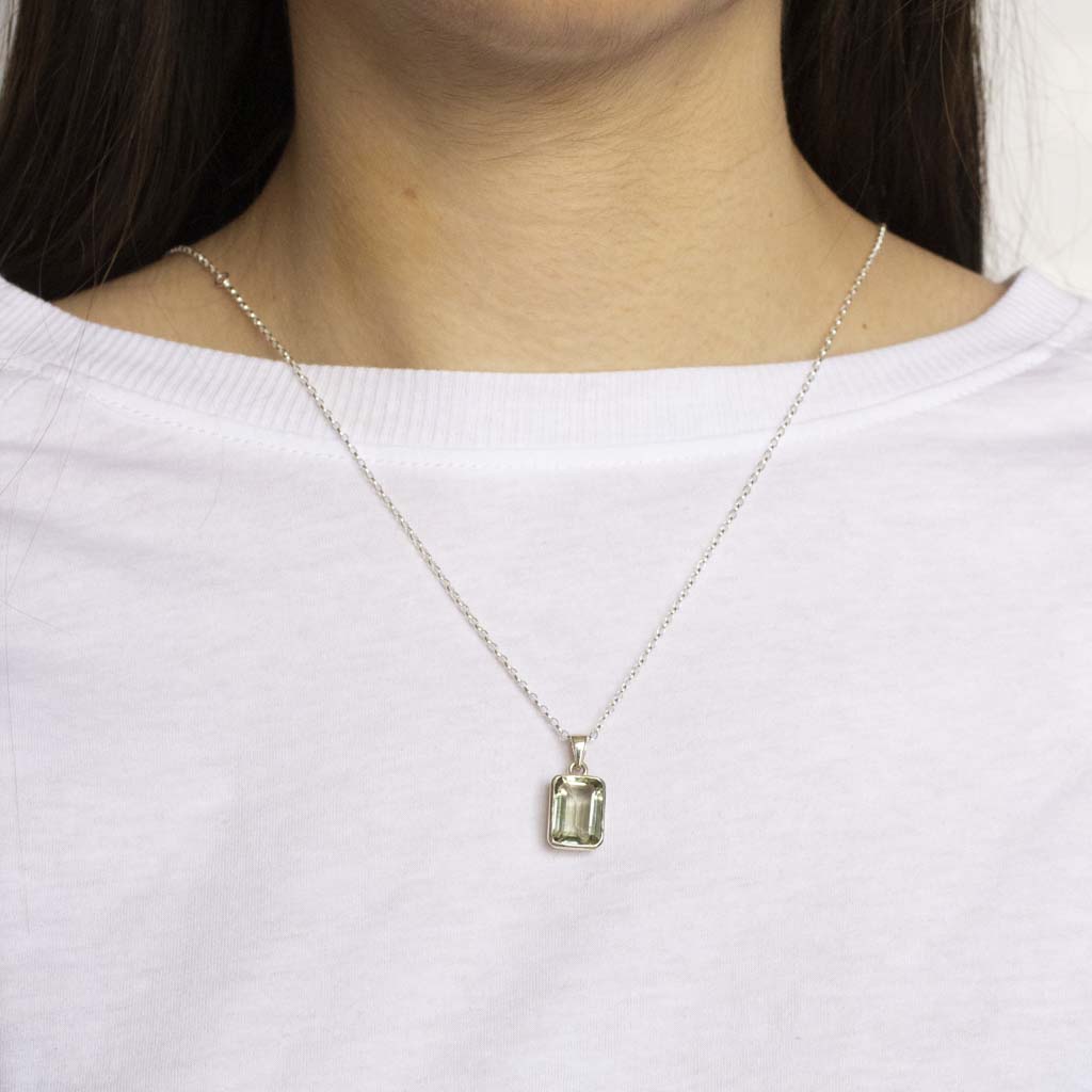 Green Quartz Necklace