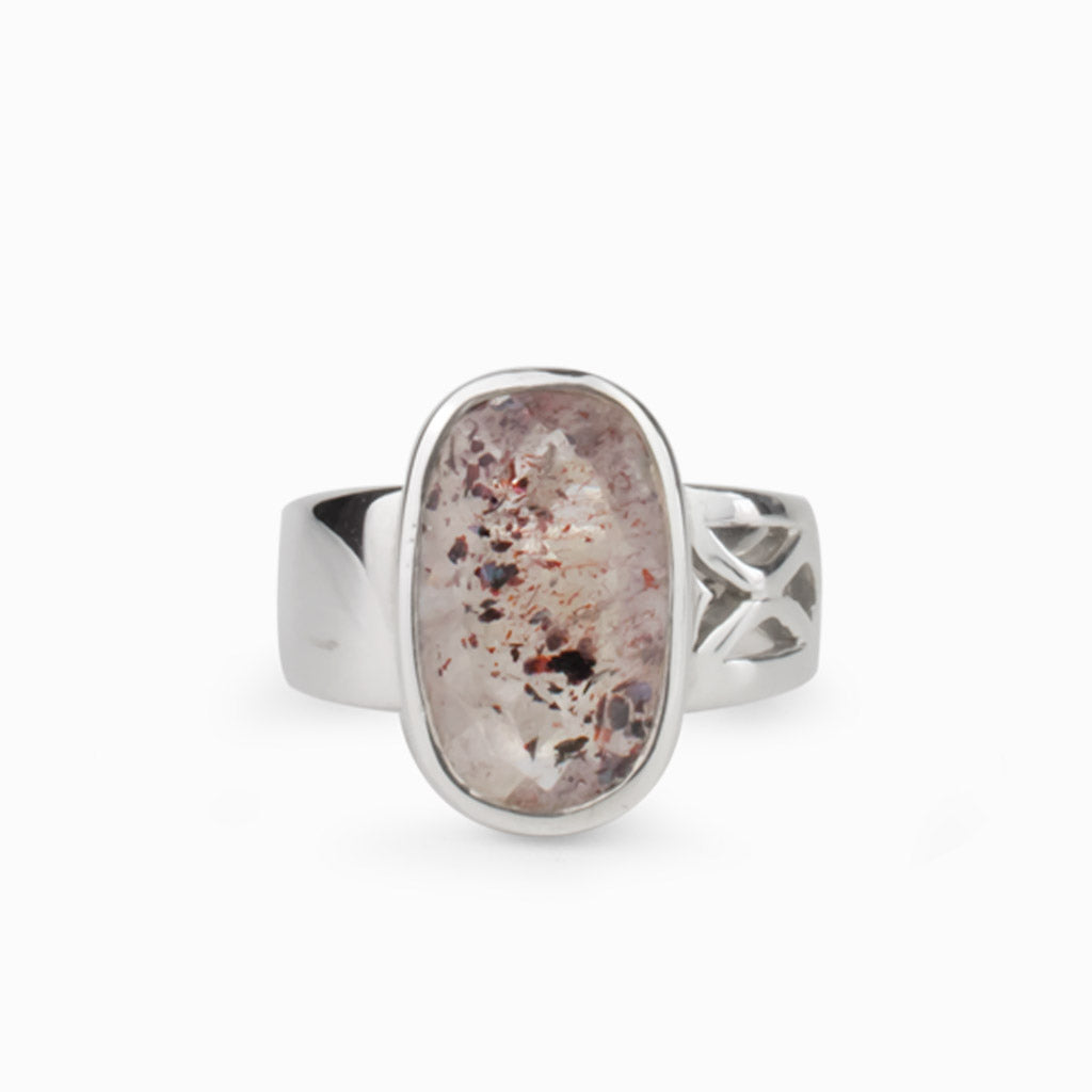 Oval shape asymmetric band Lepidocrocite Ring