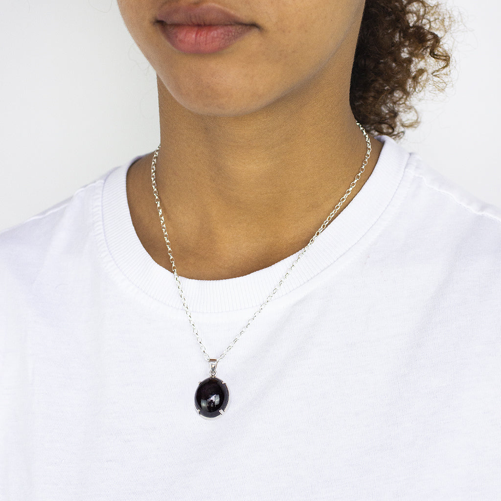 Black Star Diopside Necklace