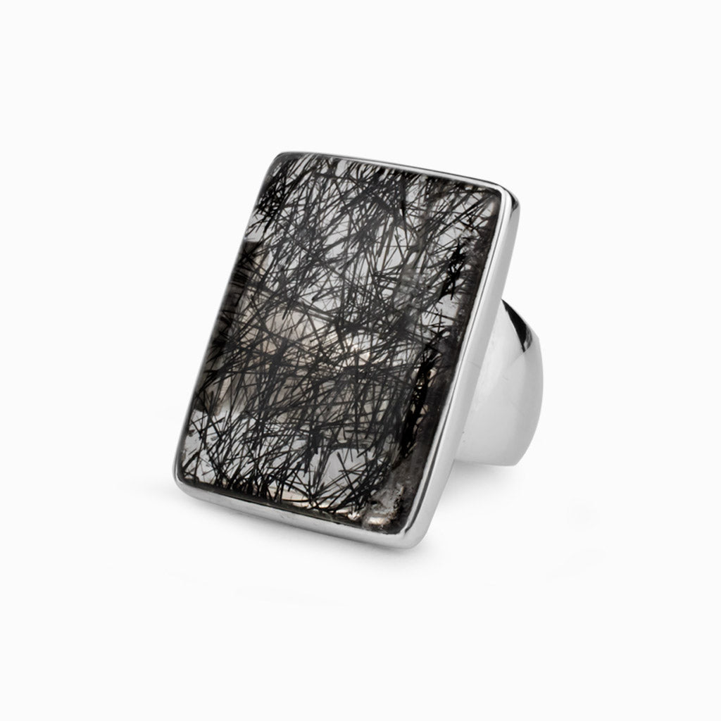 Tourmalinated Quartz Ring