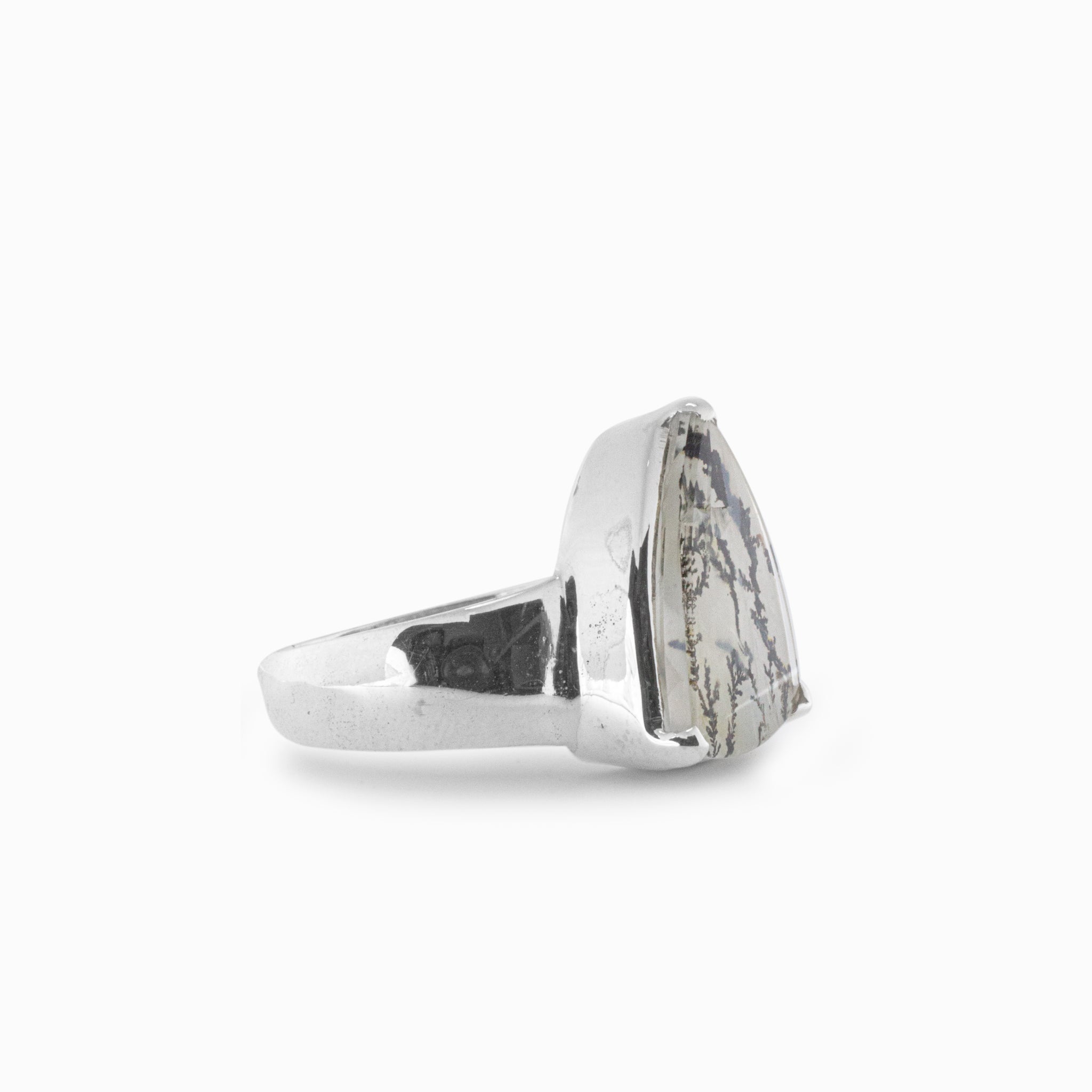 dendritic quartz ring