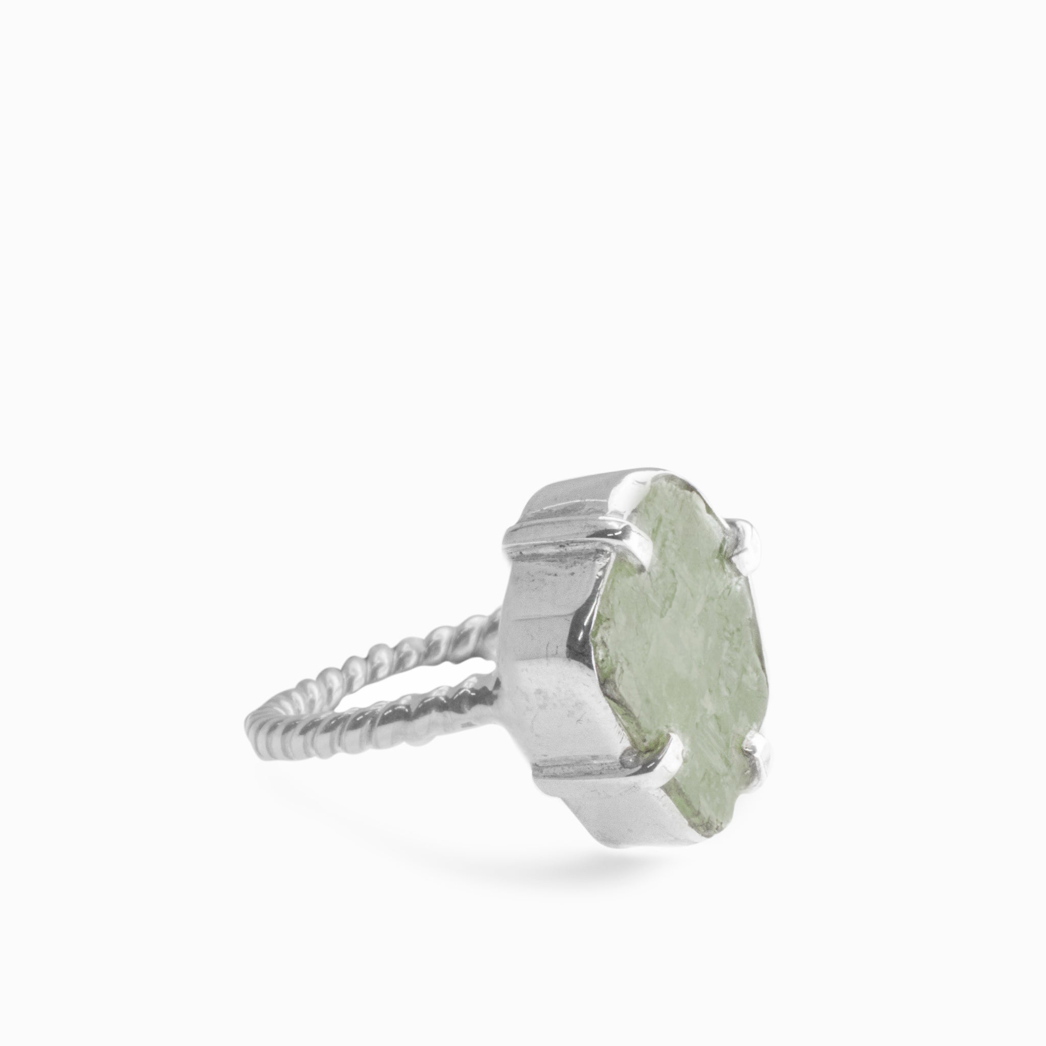 Green Kyanite Ring