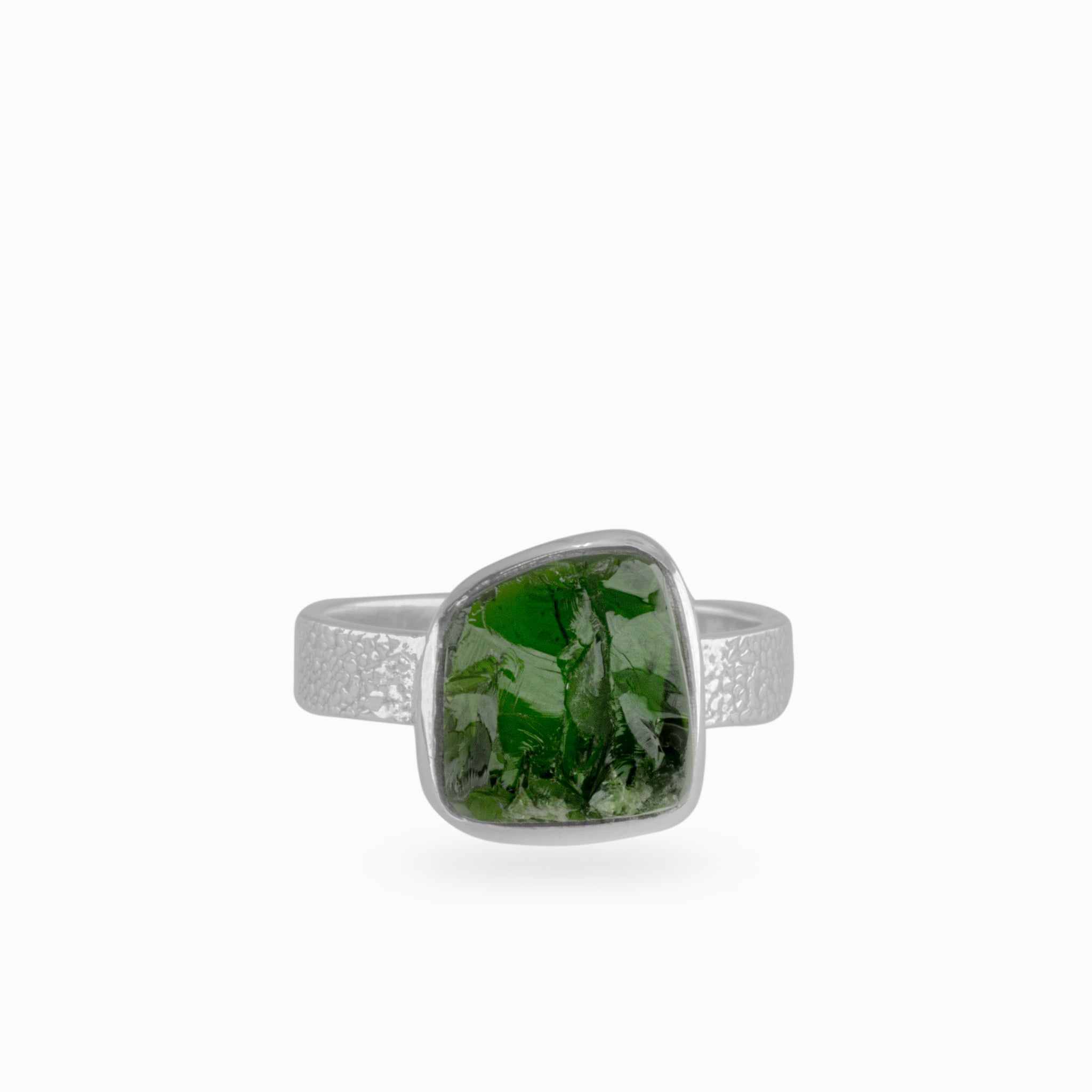 chrome diopside ring