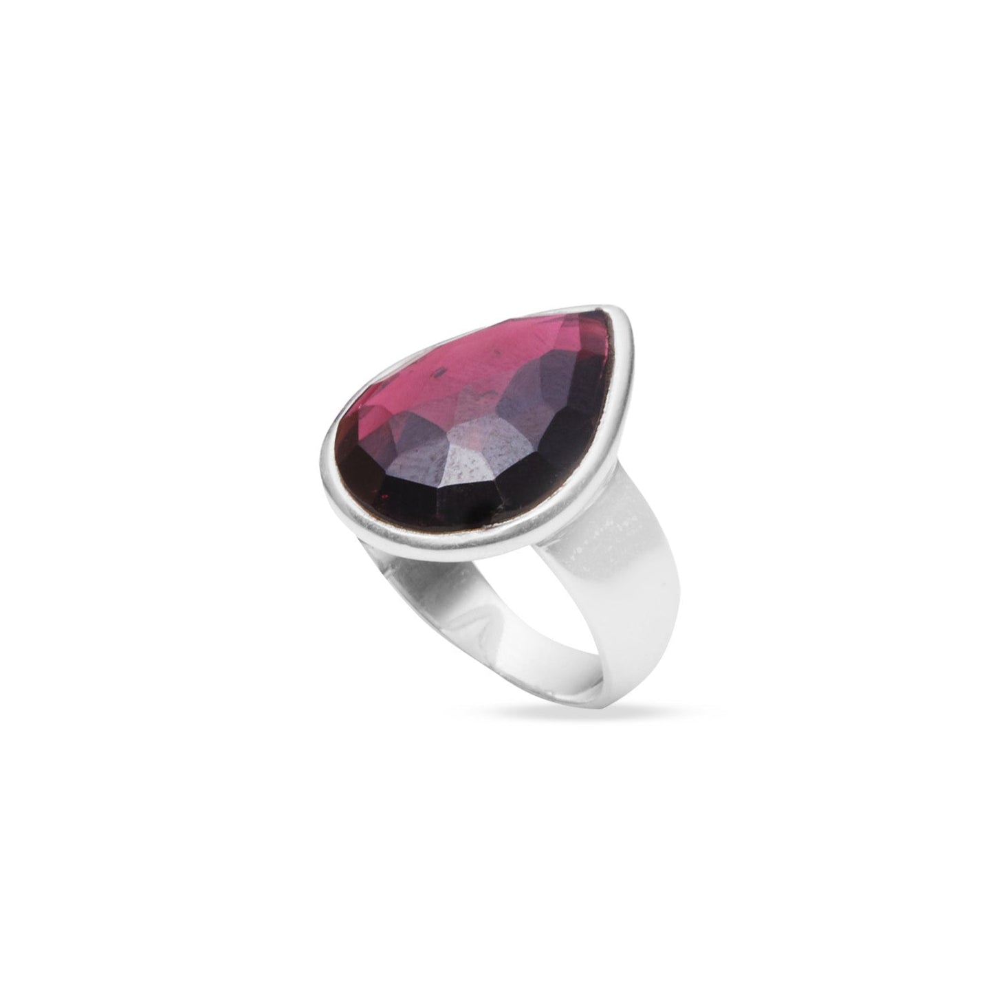 Garnet checkerboard faceted teardrop ring with bezel setting side angle