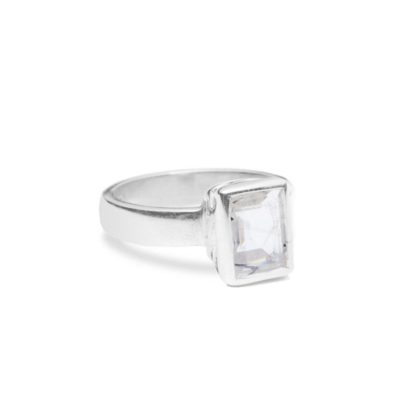 Tourmalinated quartz ring with rectangle faceted cut and filigree basket setting side angle 