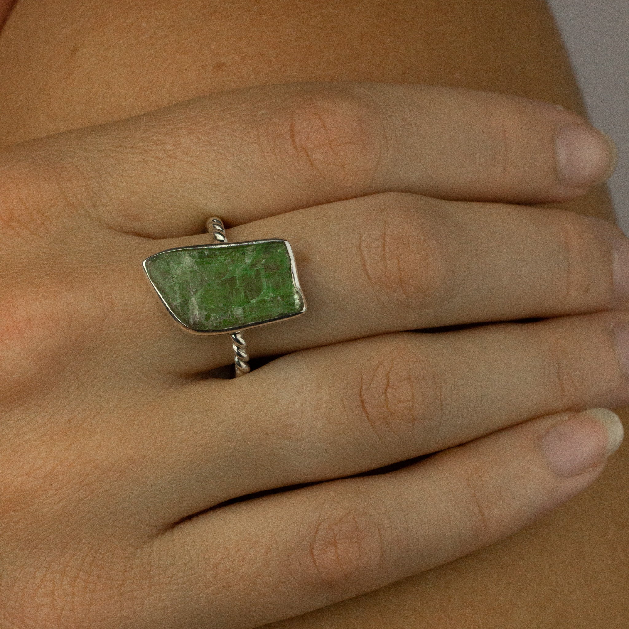 green kyanite ring
