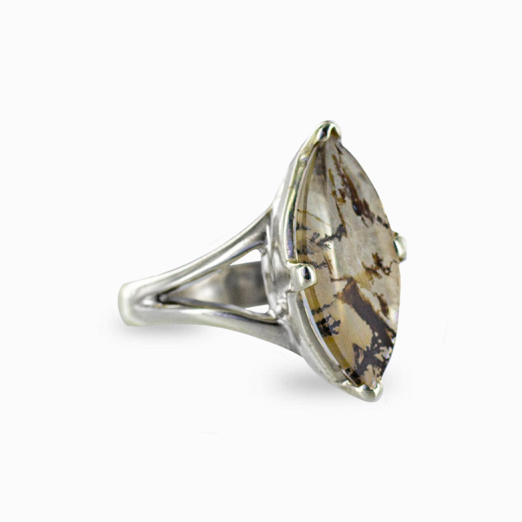 Dendritic Quartz Ring