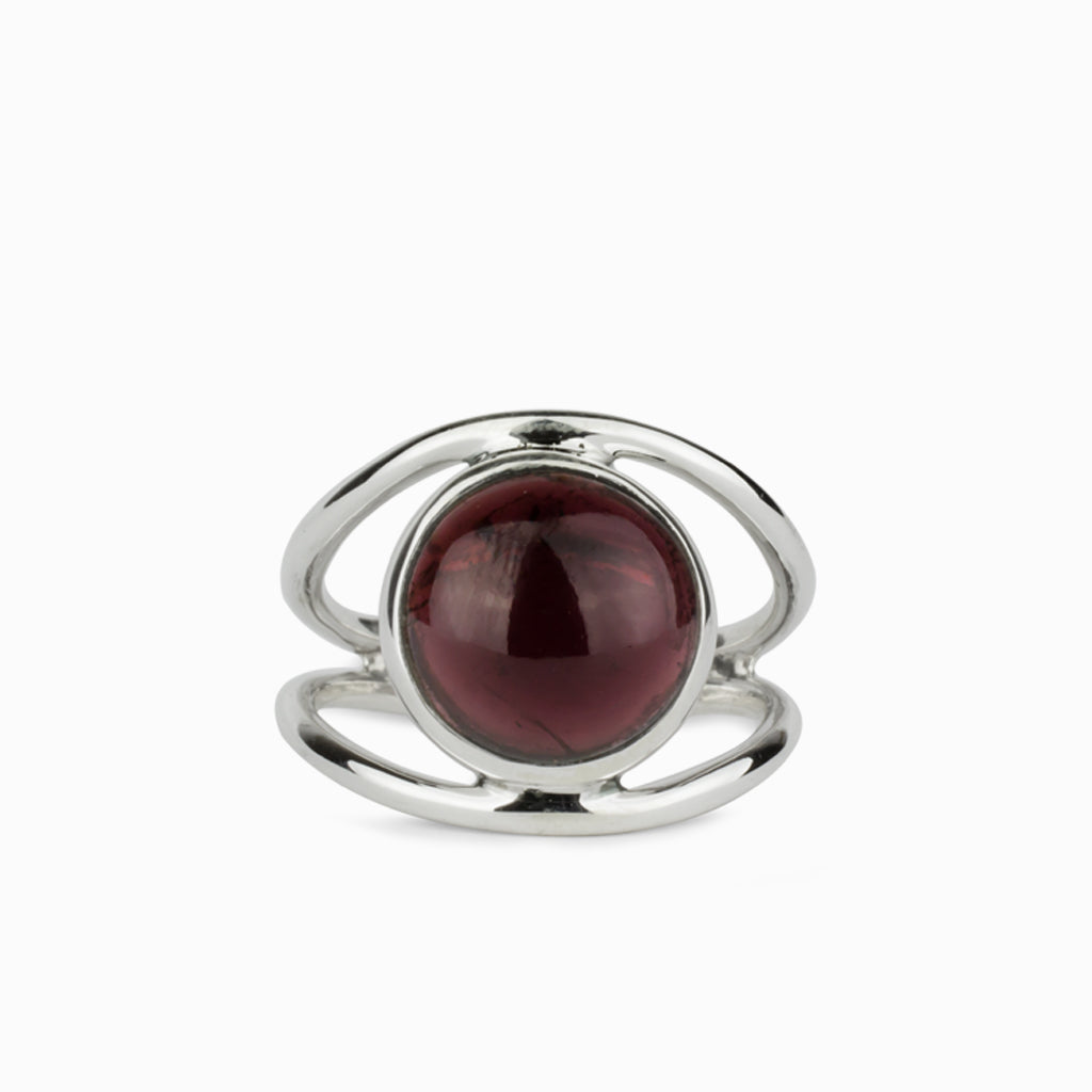 Round Cabochon Garnet Ring