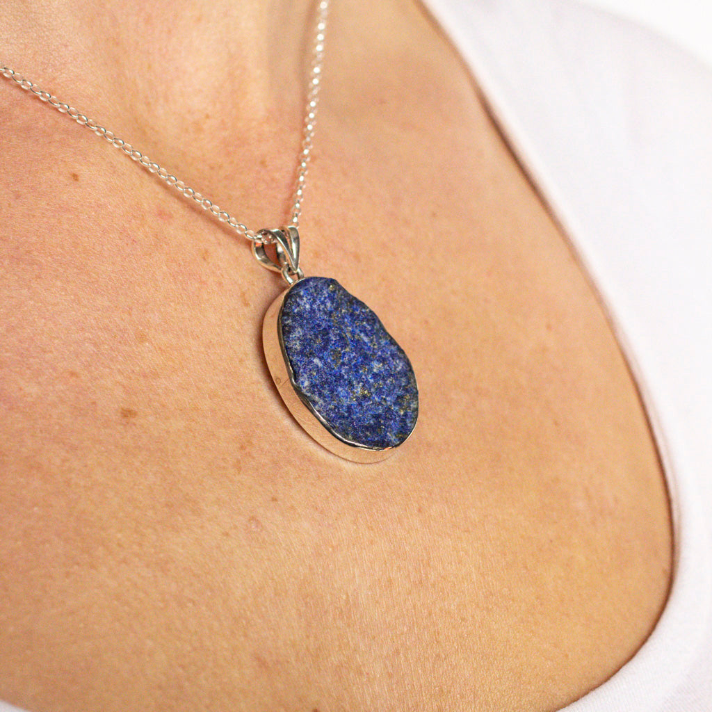 lapis lazuli necklace rough round natural crystal