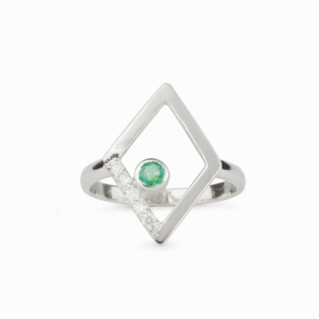 Diamante: Emerald & Diamond