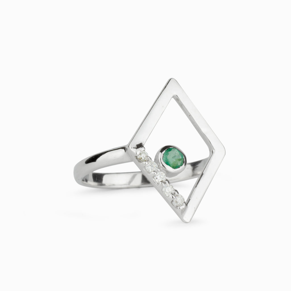 Diamante: Emerald & Diamond